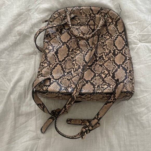 ⭐️Snake Python Hipster Hippie Artsy Modern Minimal Elegant Trendy Backpack Purse - Picture 5 of 6